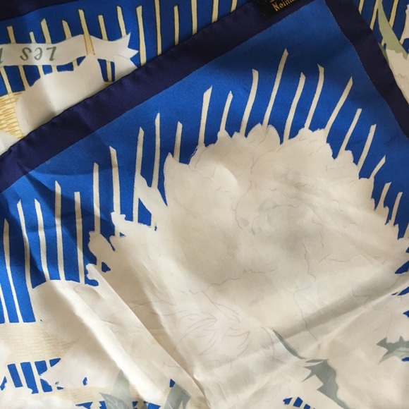 Hermès 100 percent silk SOLD!!!!! - Picture 5 of 5